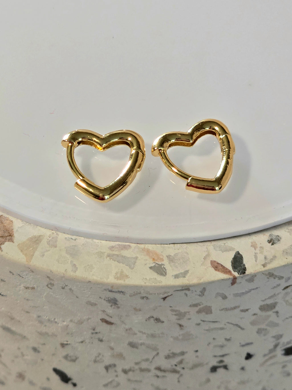 Simple heart hoops