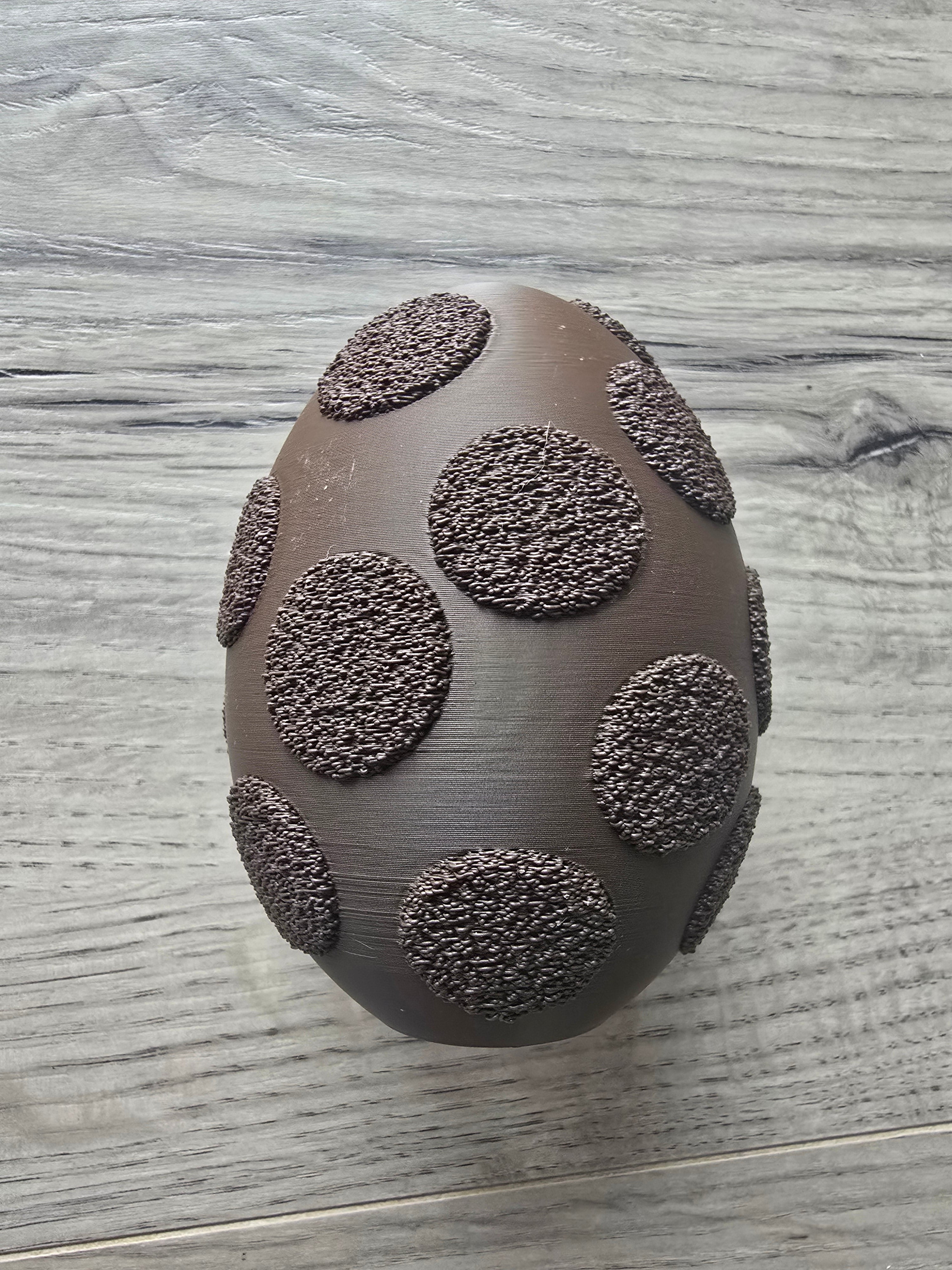 Påskeæg med "fuzzy" pletter