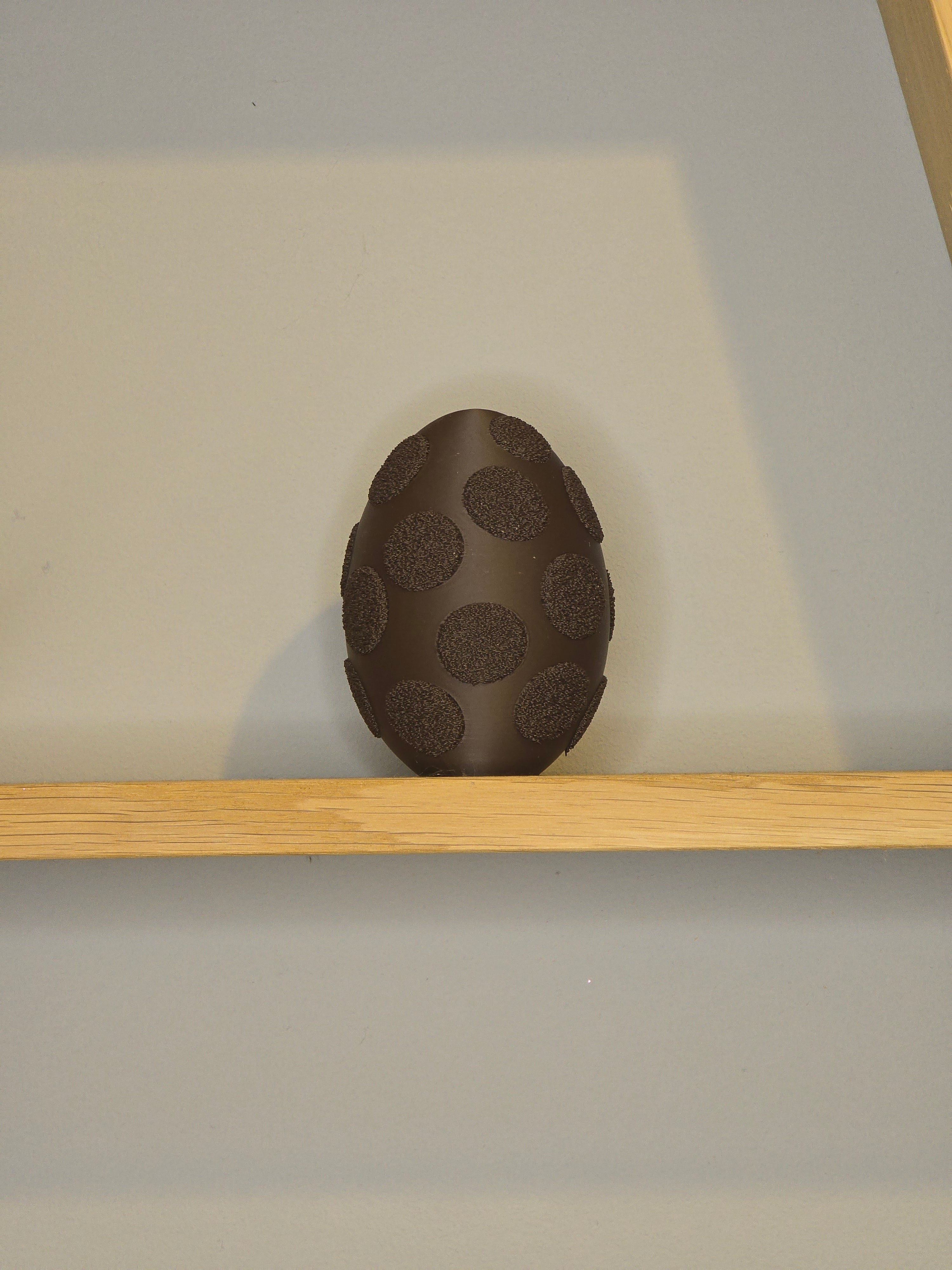 Påskeæg med "fuzzy" pletter