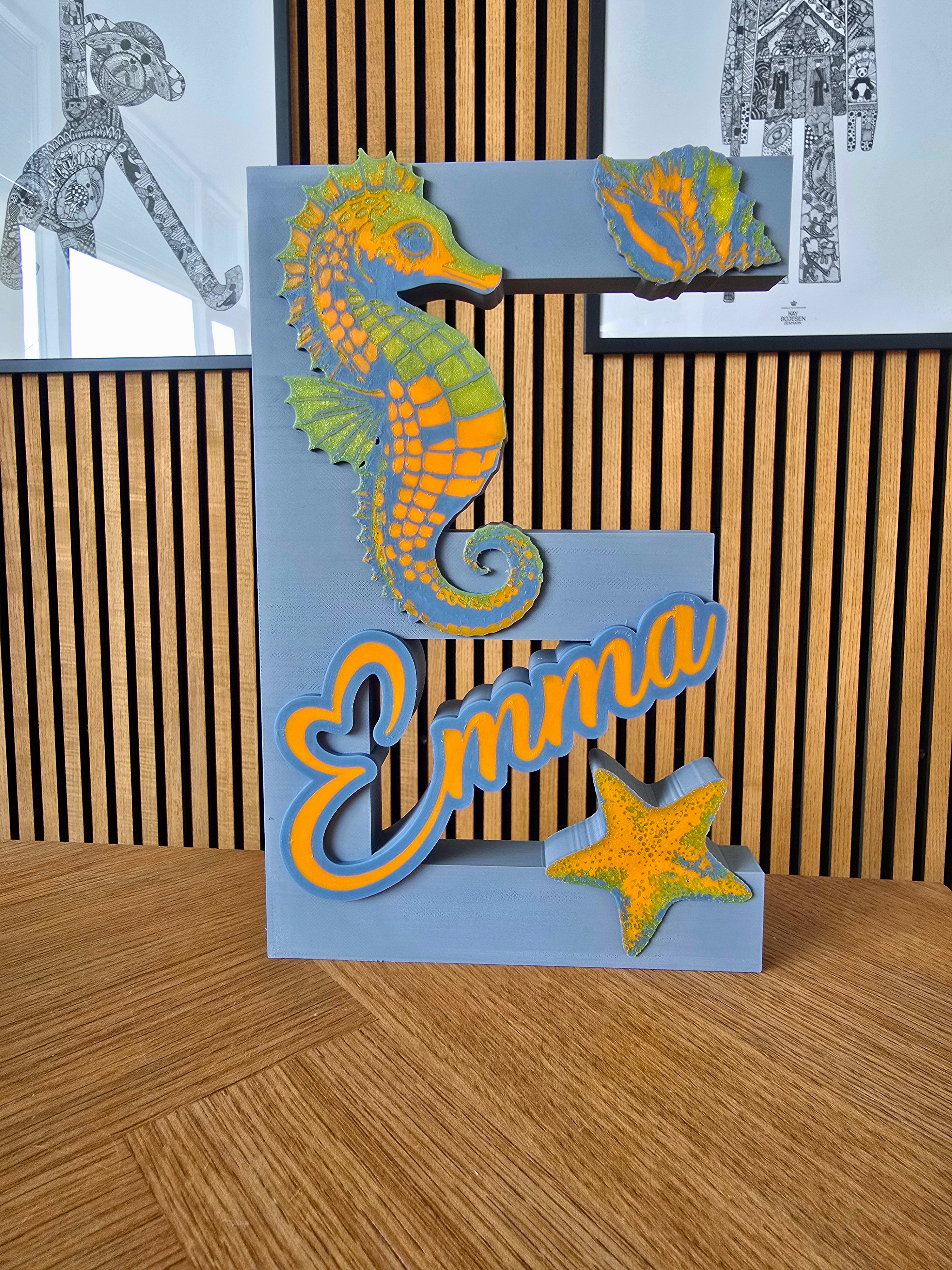 Navn med søhest tema